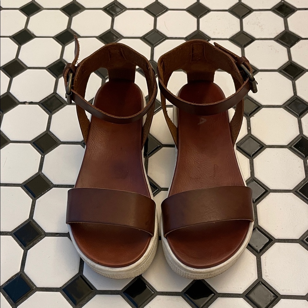 Brown Leather Women's Sandals